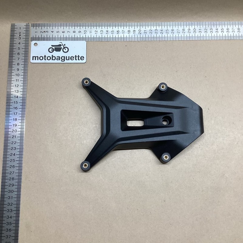 WINDSHIELD HOLDER- 61508008050