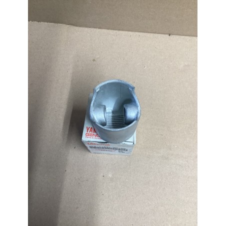 4ES1163101A0 PISTON YAMAHA